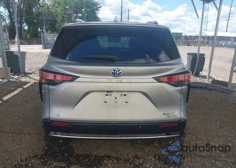 2021 Toyota Sienna Platinum from USA, damaged, VIN 5TDESKFC1MS001450